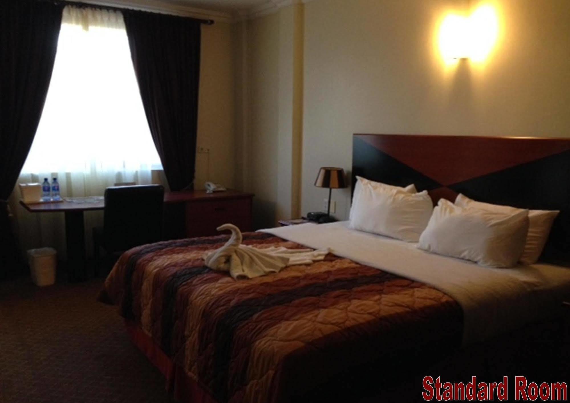Hotel Elegance NV Paramaribo Exterior foto